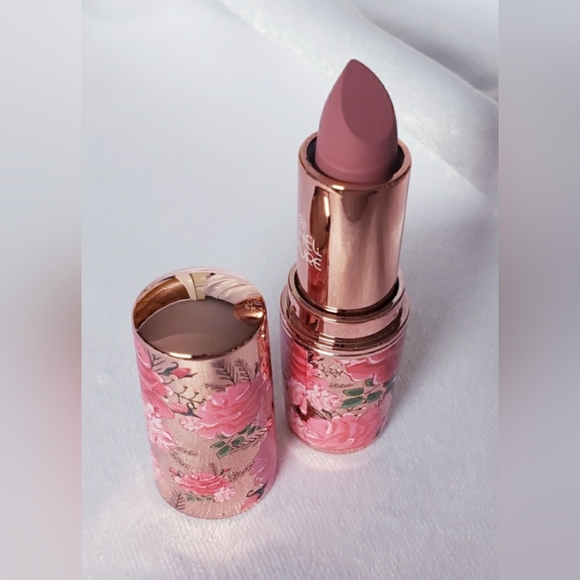 RACHEL COUTURE LIPSTICK (NUDE) - Picture 10 of 12